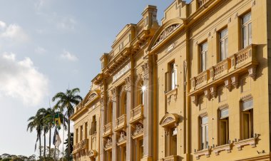 Pernambuco declara ponto facultativo nos dias de Carnaval e Data Magna