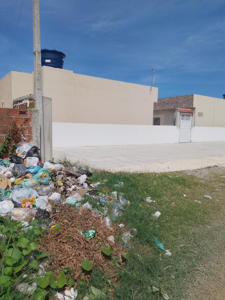 Ilha de Itamaracá: Moradores de Rua Barracira, reclamam de abandono na infraestrutura e serviços públicos